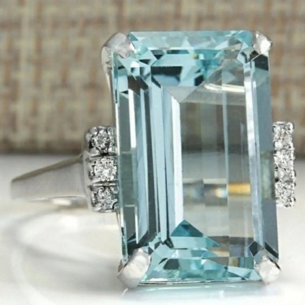 *NEW Huge Aquamarine Diamond 925 Silver Ring